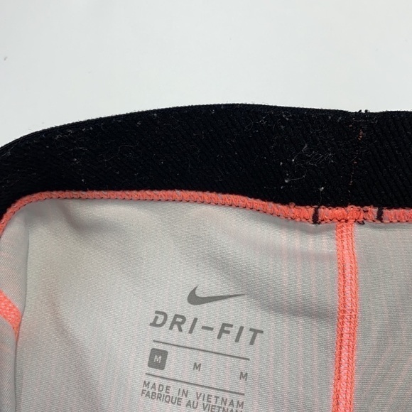 Nike Pro-Dri-Fit Multicolor Elastic Waist Athletic Pull On Capri - Picture 11 of 13